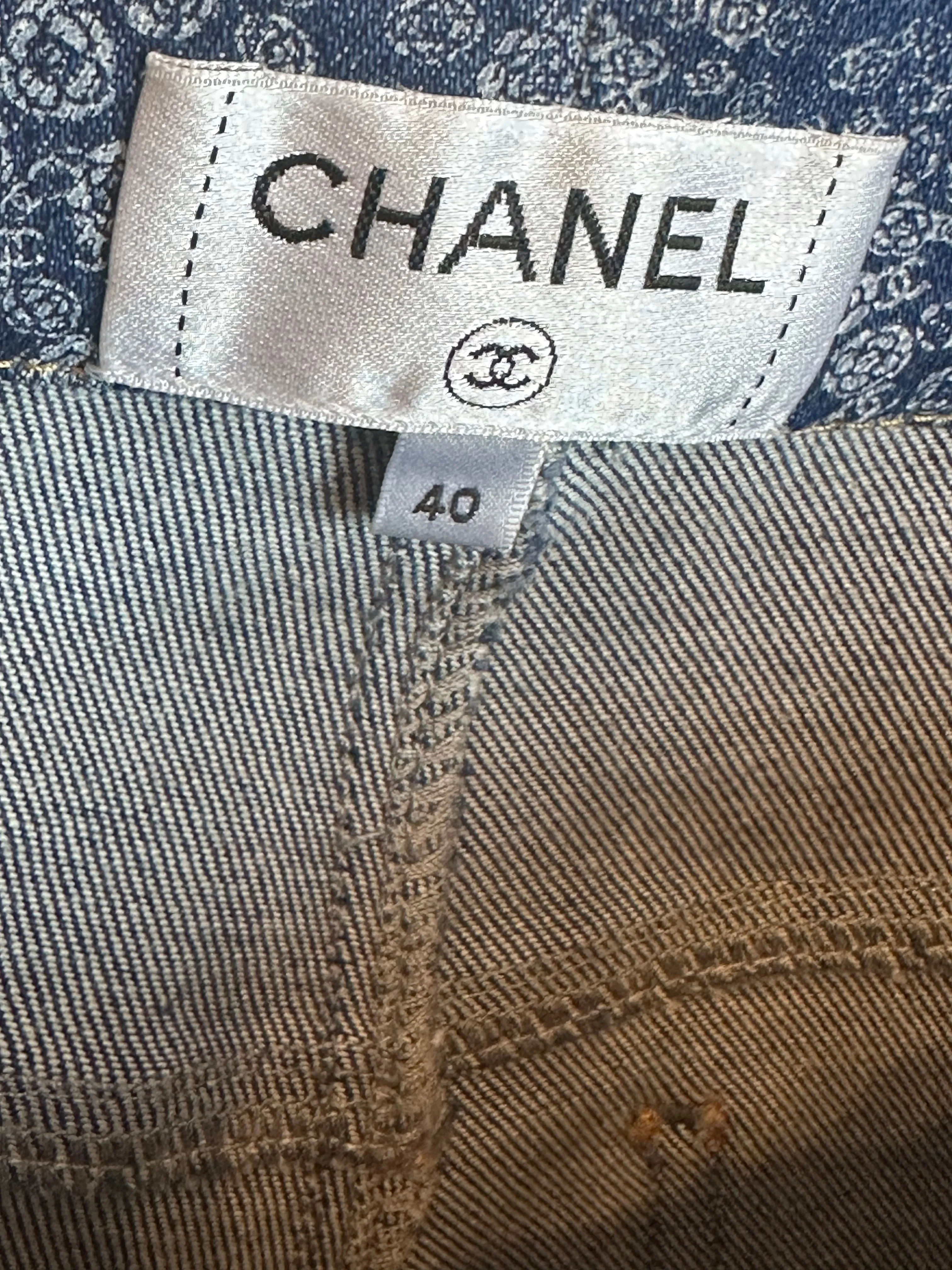 CHANEL - Denim jeans flower mini logo CC size 40 FR