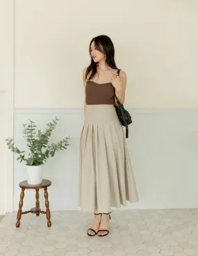 Colette Pleated Skirt in Khaki