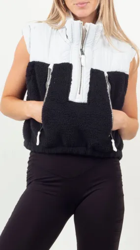 Journey Ahead Vest - Black Combo