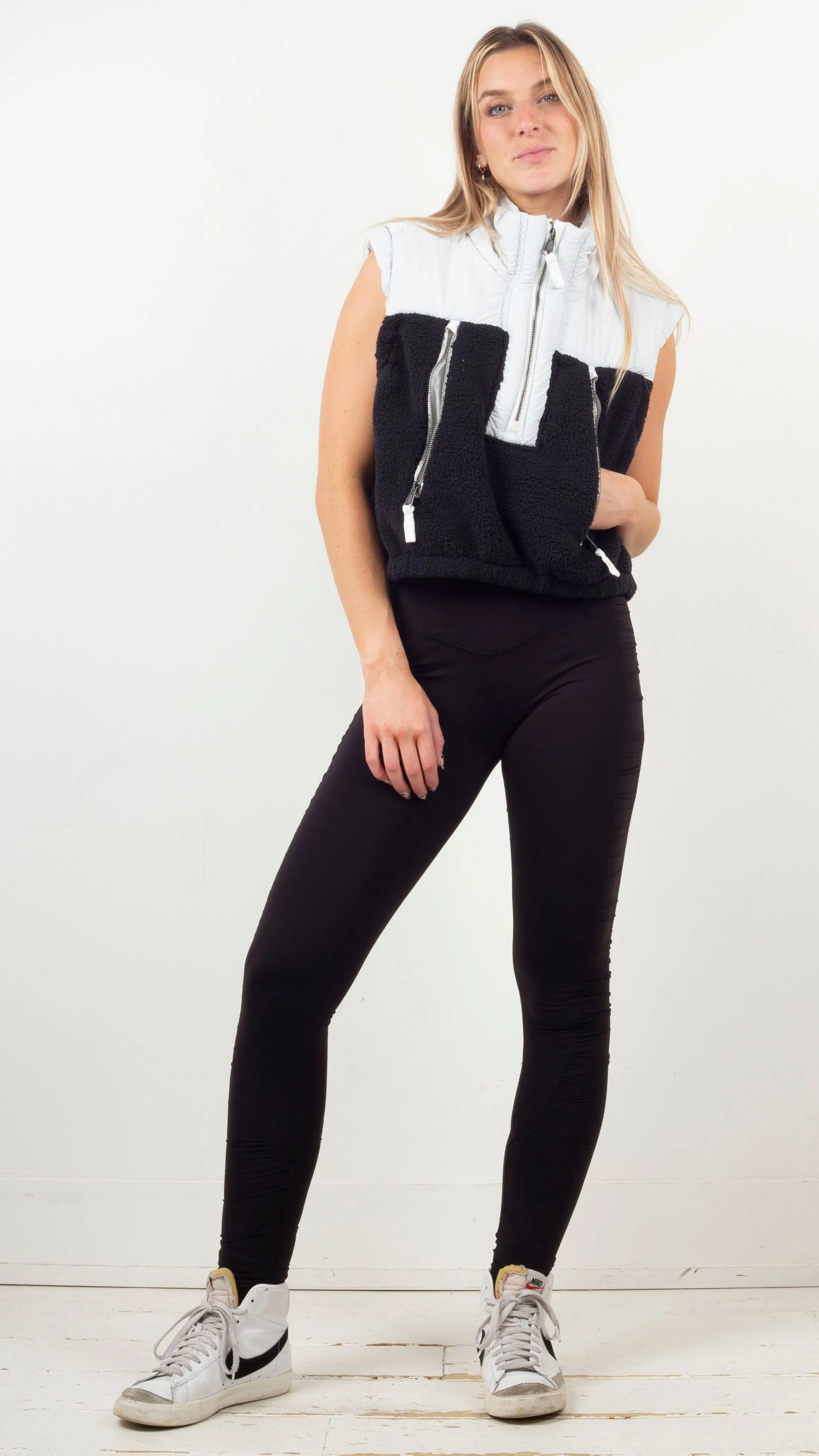 Journey Ahead Vest - Black Combo