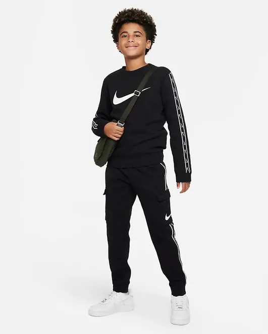 Nike Boys' sports trousers with pockets Sportswear Repeat FD0310-011 black