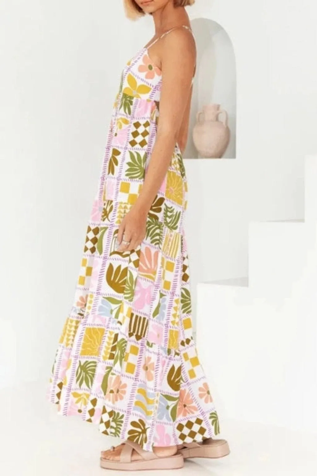 Optimize Your Style with a Long Sundress for Outdoor Wear