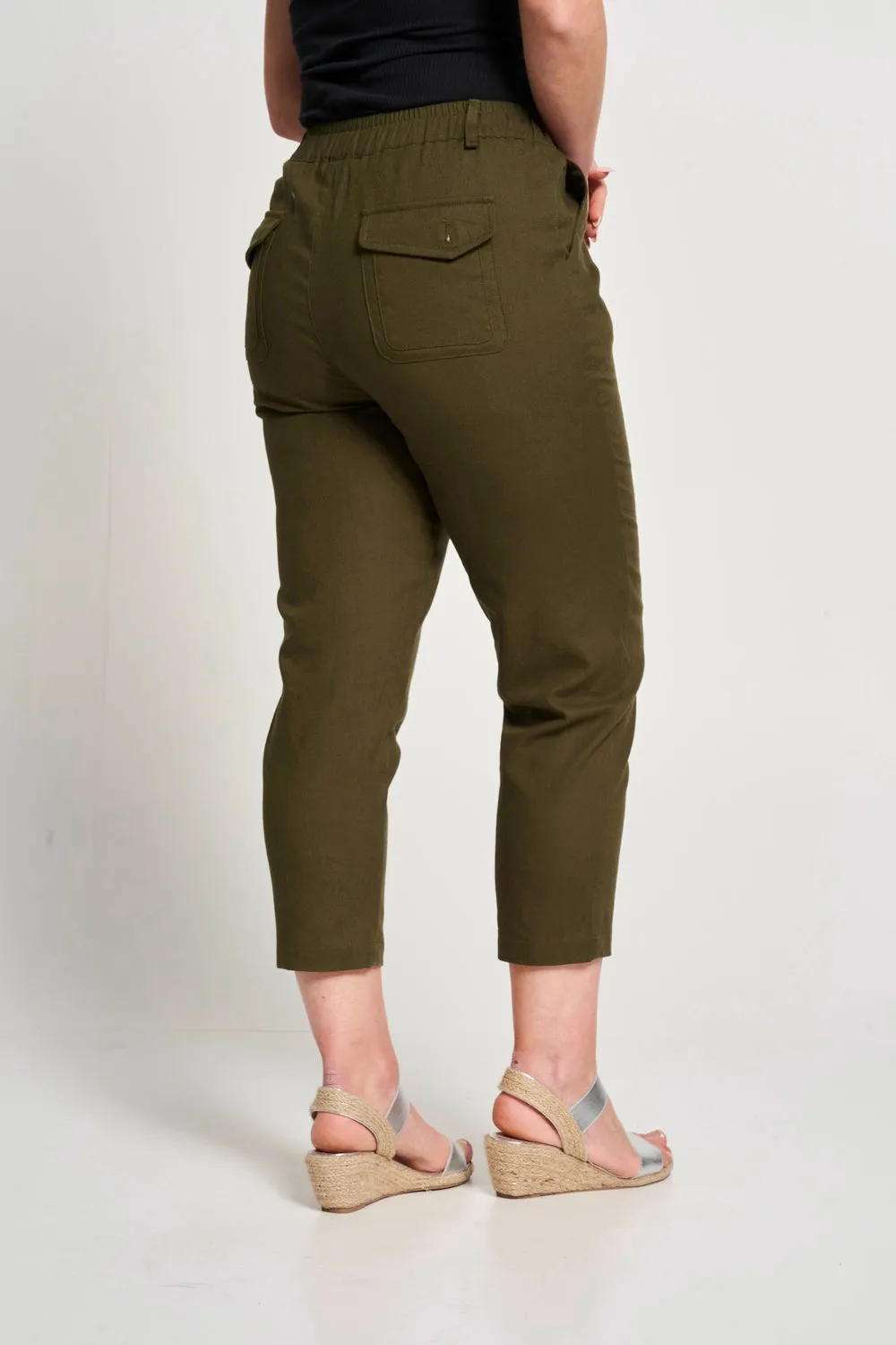 Saloos Crop Trousers with Side & Back Pockets