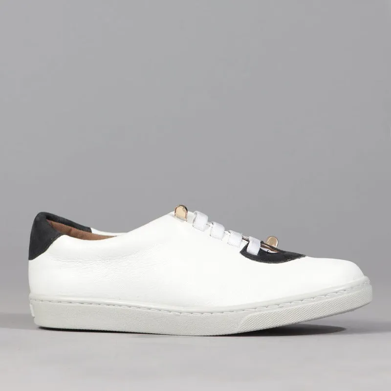 Sneaker with Removable Footbed in White -12187